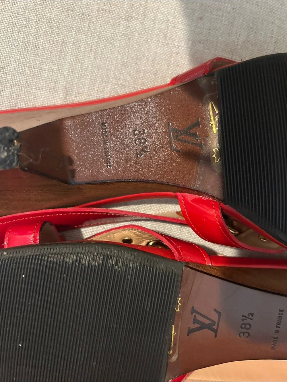 Louis Vuitton Patent Leather Red Slingback Sandals with Gold Accents - Picture 4 of 8
